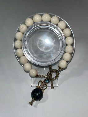 NWOT Gems En Vogue Palladium Beaded Bracelet With Gemstone Perfume Bottle Charm